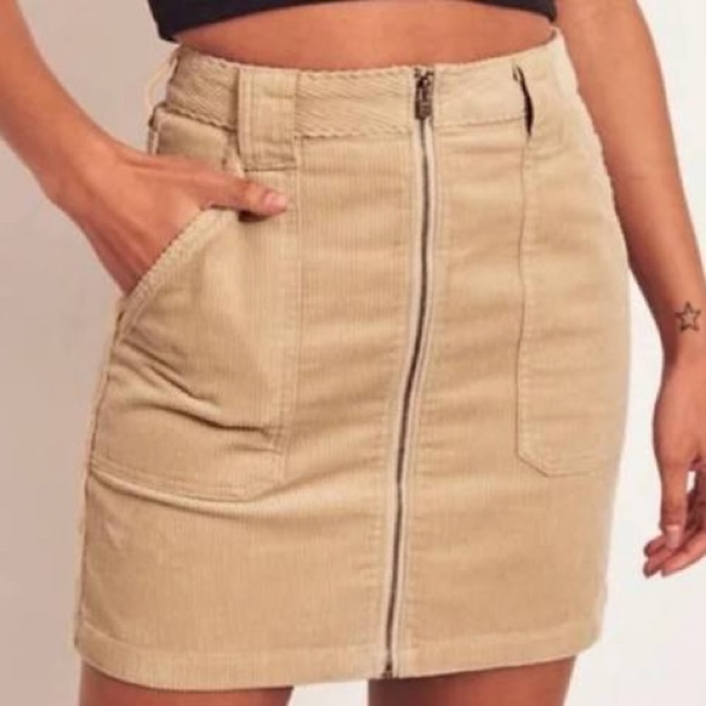 Hollister Zip Front Ultra High Rise‎ Corduroy Mini Skirt
